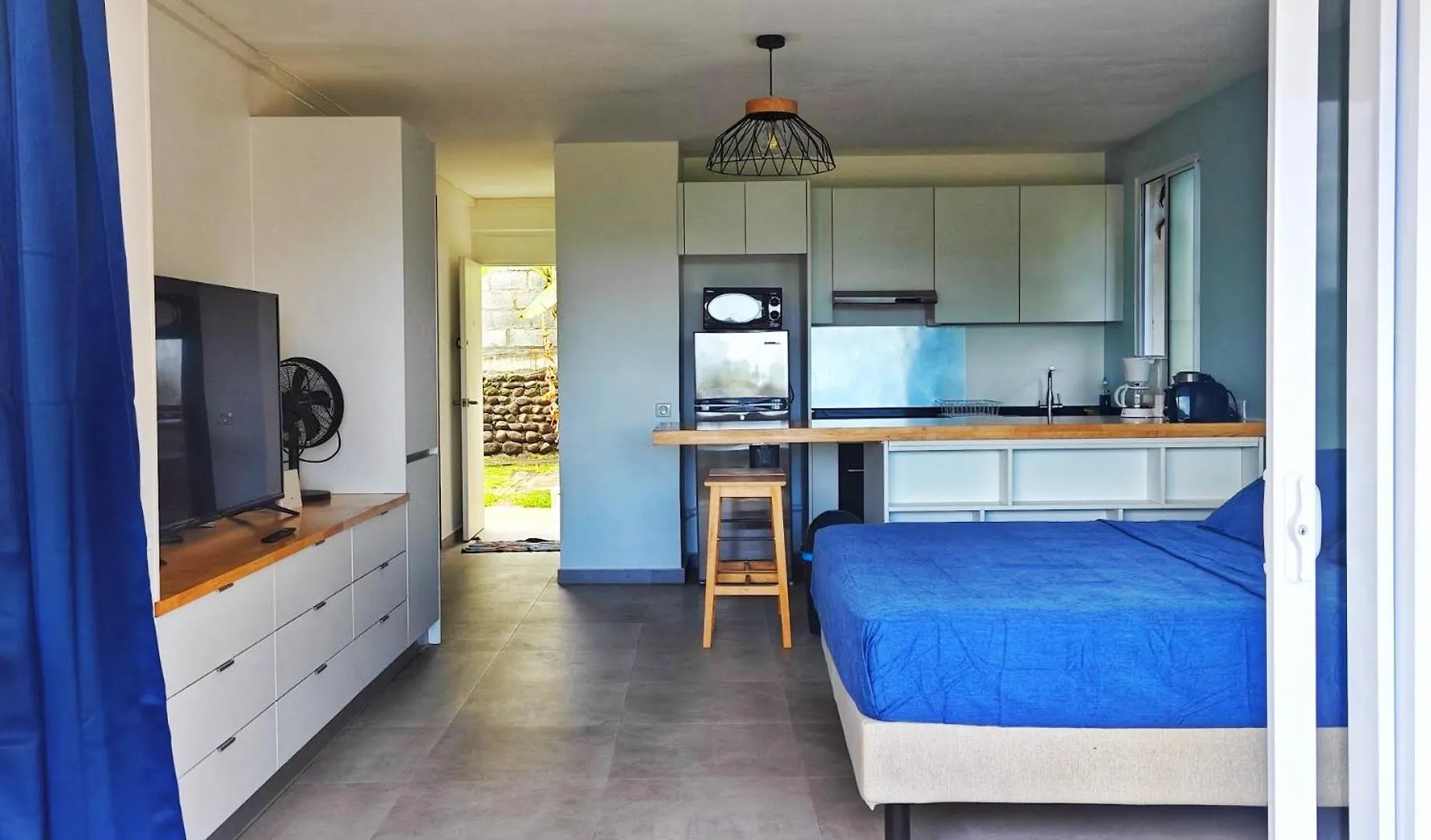 Studio Bel Air 0*, Punaauia (Tahiti) Fransız Polonezyası
